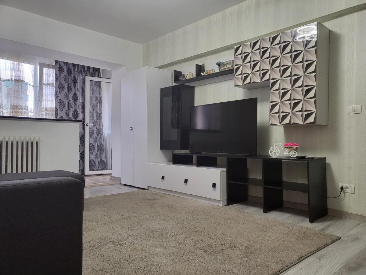 Apartament Cu 3 Camere Chiar In Inima Capitalei บูคาเรสต์ ภายนอก รูปภาพ